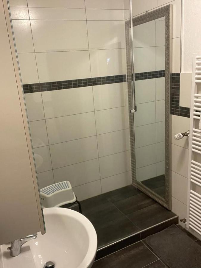 Apartment Dusseldorf-South - Self Check-In Екстер'єр фото